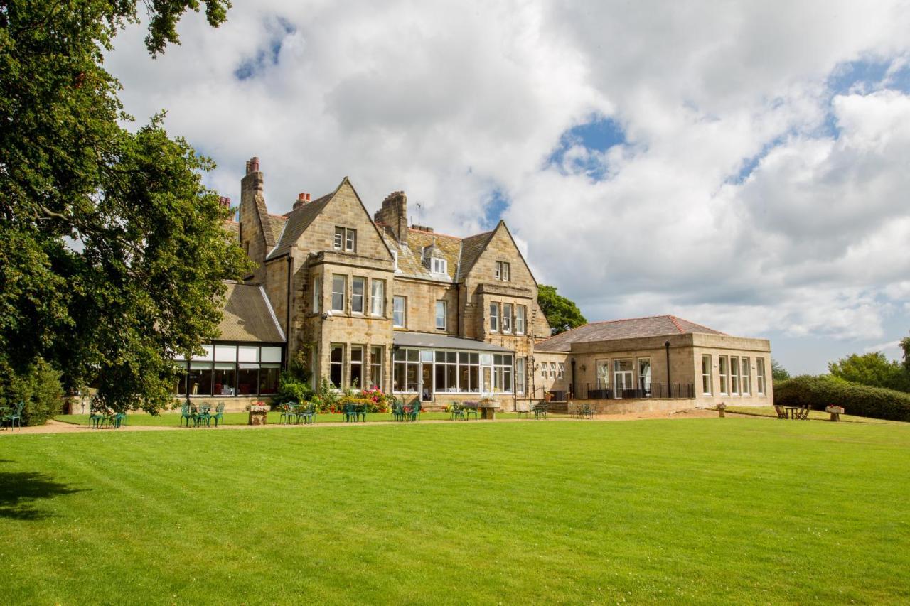 Grinkle Park Hotel Loftus Exterior photo