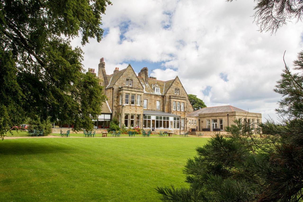 Grinkle Park Hotel Loftus Exterior photo